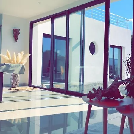 Vila Casa Alivu